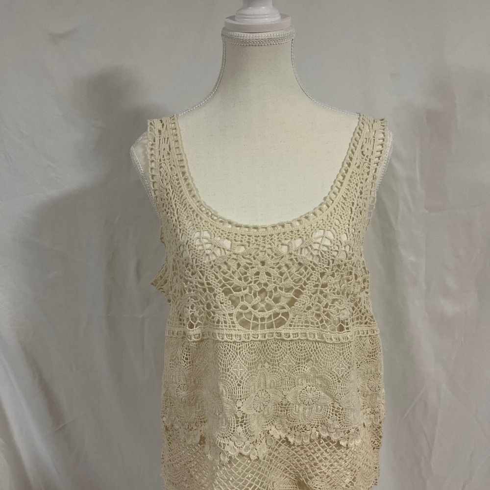 American Eagle Crochet Lace Tank Top L